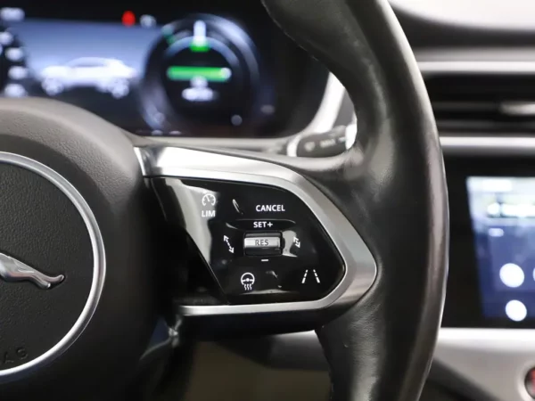 Photo 11 of 29 of SADHA2B16K1F60501 Jaguar I-PACE EV400 First Edition S 90 kWh PANO