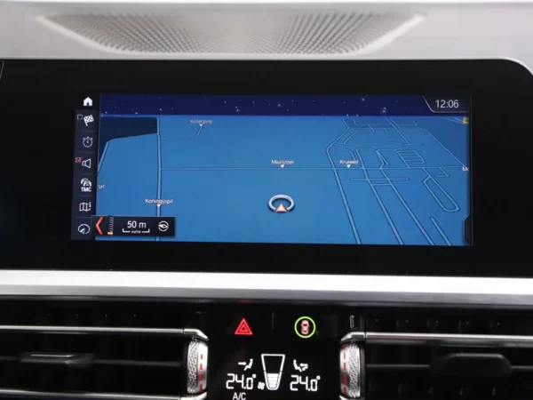 BMW 3-serie 320i High Executive (4-drs Sedan)