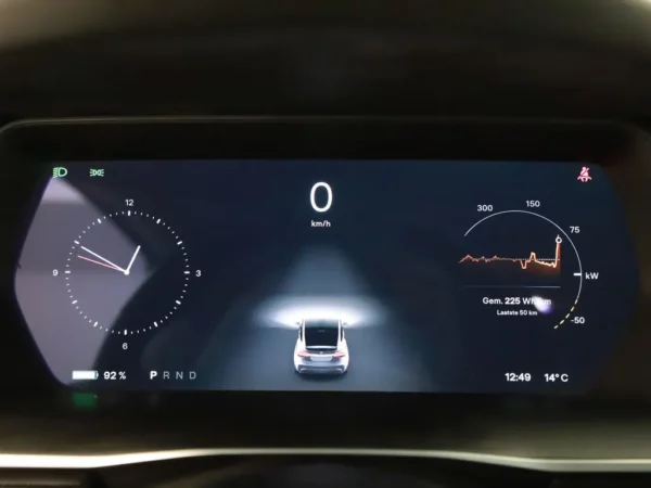 Photo 11 of 31 of 5YJXCCE22GF012440 Tesla Model X 90D Base 6p. LED