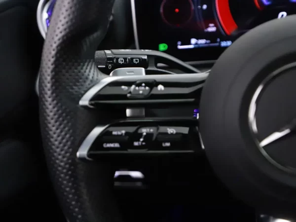 Photo 11 of 34 of W1K2062541F035088 Mercedes-Benz C-Klasse Estate 300 e AMG Line LED