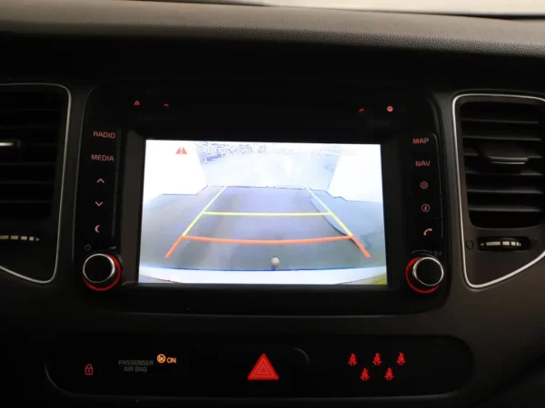 Photo 12 of 25 of KNAHT811AG7124222 Kia Carens 1.6 GDi DynamicLine Nav