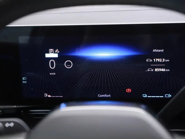 Photo 12 of 29 of VF1RHN00070299589 Renault Austral 1.2 E-Tech full hybrid 200 Techno