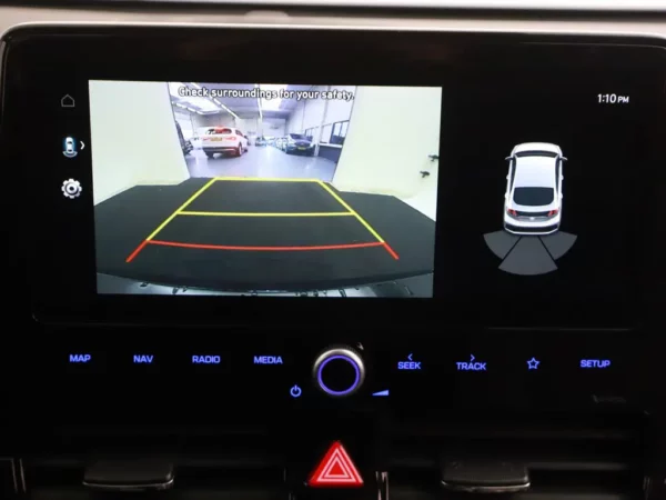 Photo 12 of 30 of KMHC851JFLU065099 Hyundai IONIQ Comfort EV 38 kWh