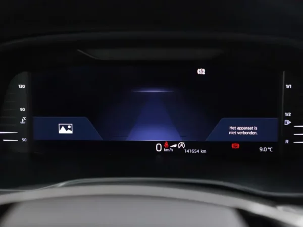 Photo 12 of 32 of TMBJR7NX0LY013295 Skoda Octavia Combi 1.5 TSI First Edition Winterpakket