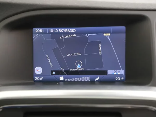 Photo 13 of 30 of YV1FS48HBC2138291 Volvo S60 1.6 T4 Aut. Kinetic