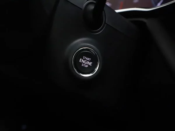 Photo 13 of 31 of TMBJW8NX1NY085740 Skoda Octavia Combi 1.4 TSI iV PHEV Business Plus