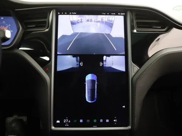 Photo 13 of 32 of 5YJXCCE24JF101059 Tesla Model X 100D (5-drs SUV) Cruise