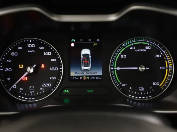 Photo 13 of 34 of LSJW74098LZ169970 MG ZS EV Luxury 45 kWh LED