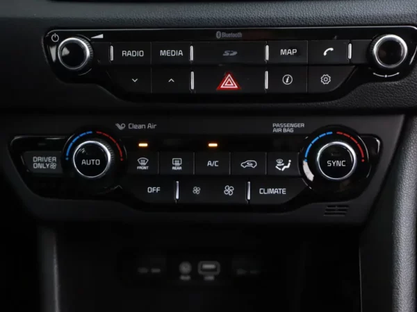 Kia Niro 1.6 GDi Hybrid First Edition