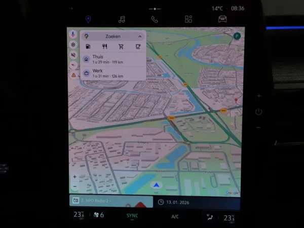 Photo 14 of 29 of VF1RHN00070299589 Renault Austral 1.2 E-Tech full hybrid 200 Techno