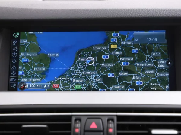 Photo 14 of 37 of WBA5G11060D177843 BMW 5 Serie Touring 520i High Executive Leder