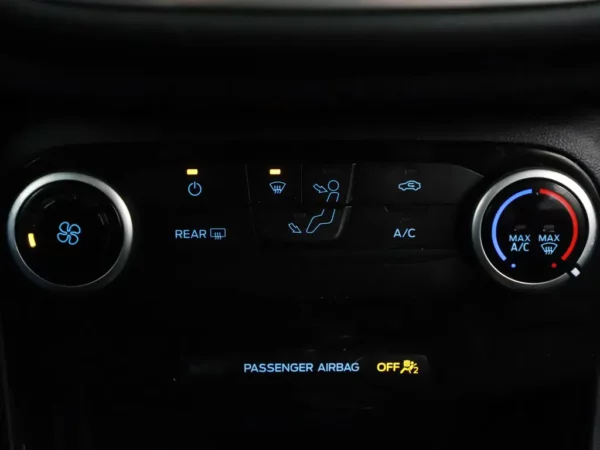 Ford Puma 1.0 EcoBoost Hybrid Titanium (5-drs