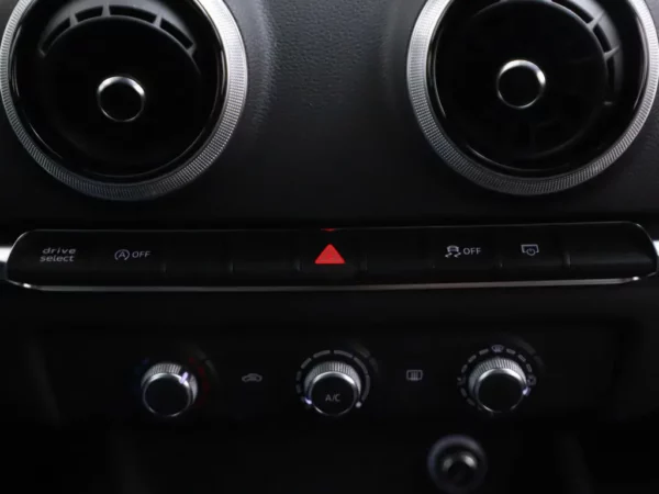 Audi A3 Sportback 1.5 TFSI S-tronic CoD