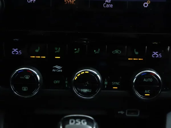 Skoda Octavia 1.5 TSI Greentech Ambition Business