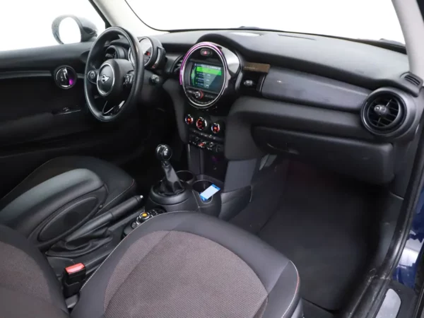 Photo 16 of 22 of WMWXR31090TP46902 Mini Mini 1.5 Cooper Pepper Clima