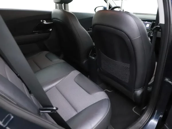 Kia Niro 1.6 GDi Hybrid First Edition