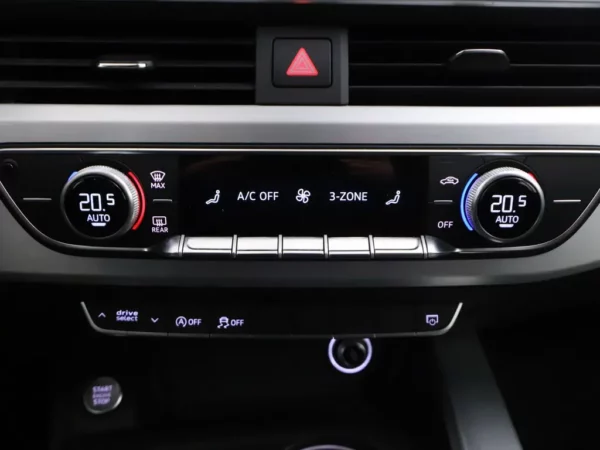 Audi A4 Avant 2.0 TFSI MHEV Sport S line edition LED