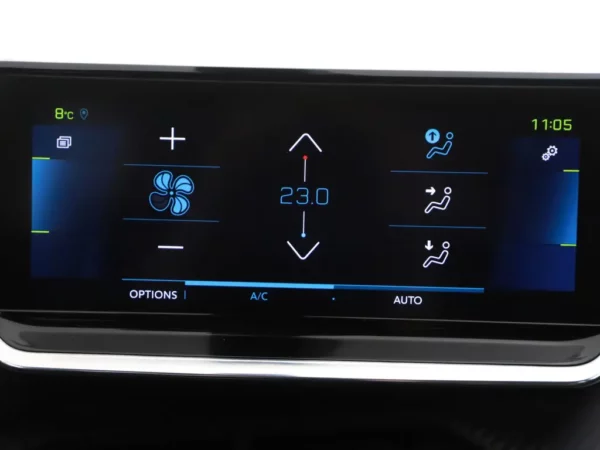 Peugeot e-2008 EV Allure 50 kWh Navi