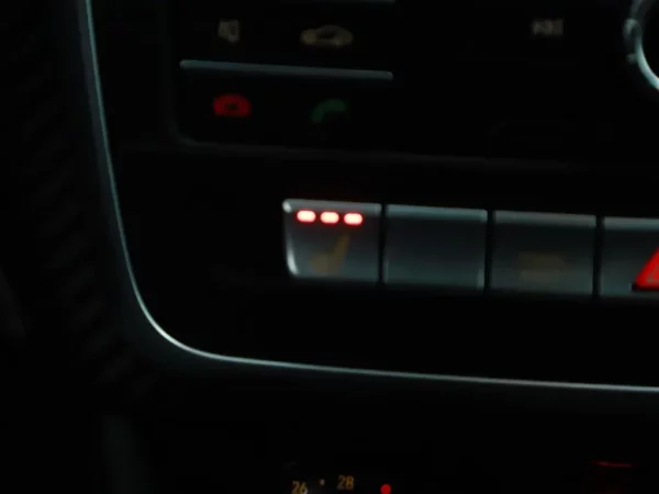 Mercedes-Benz A-Klasse 180 Aut. Business Solution AMG