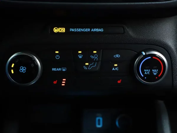 Ford FOCUS Wagon 1.5 EcoBoost ST Line