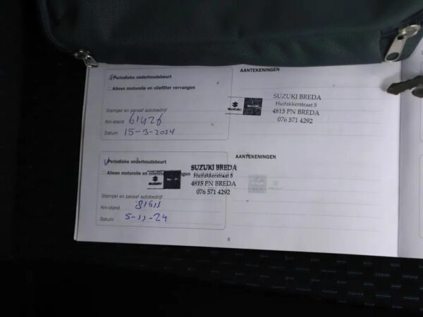 Photo 17 of 21 of JSAMFH91S00204629 Suzuki Ignis 1.2 Smart Hybrid Comfort