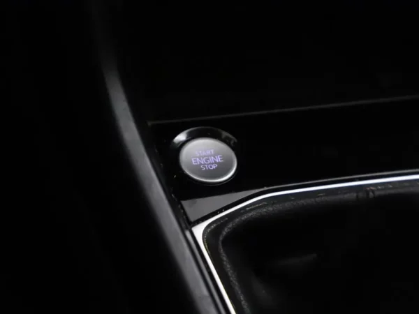 Photo 17 of 27 of WVGZZZC1ZNY031245 Volkswagen T-Cross 1.0 TSI Life