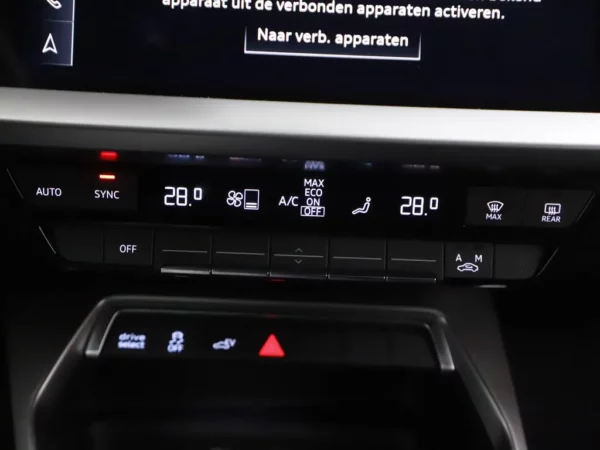 Audi A3 Sportback 40 TFSI e S-Tronic Business Edition