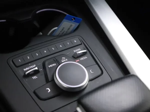 Audi A4 Avant 2.0 TFSI MHEV Sport S line edition LED