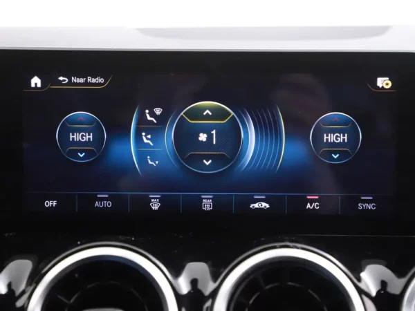 Mercedes-Benz B-Klasse 180d Business Solution AMG