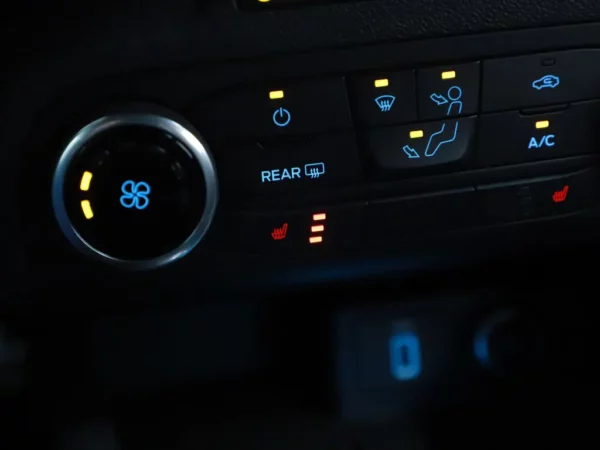 Ford FOCUS Wagon 1.5 EcoBoost ST Line