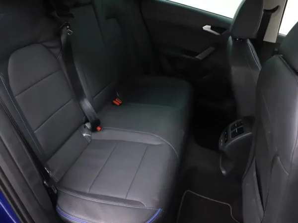 Photo 18 of 26 of VSSZZZKLZMR049700 SEAT Leon ST 1.5 eTSI DSG Style Launch Edition