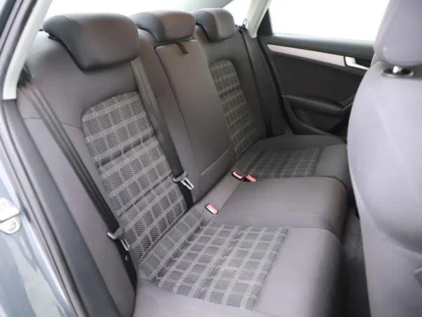 Audi A4 Limousine 1.8 TFSIe Edition Org.NL