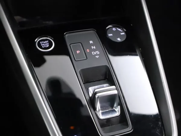 Audi A3 Sportback 40 TFSI e S-Tronic Business Edition