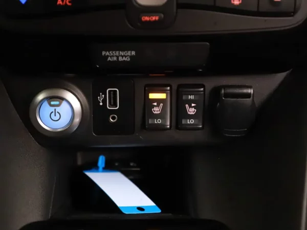 Nissan Leaf N-Connecta 40 kWh LED