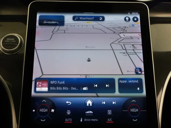 Photo 18 of 34 of W1K2062541F035088 Mercedes-Benz C-Klasse Estate 300 e AMG Line LED