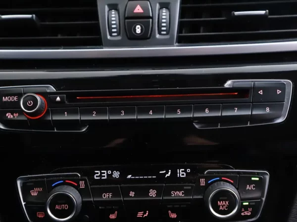 BMW X1 sDrive20i Aut. Corporate Lease High Executive LED