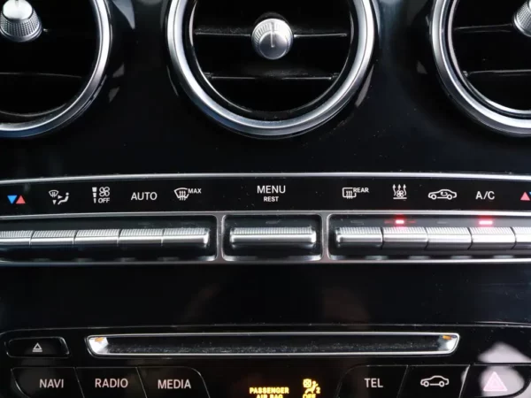 Photo 18 of 36 of WDD2052421F487089 Mercedes-Benz C-Klasse Estate C 200 (5-drs Combi)