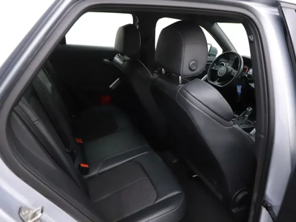 Audi Q2 35 TFSI S-Tronic S-Line