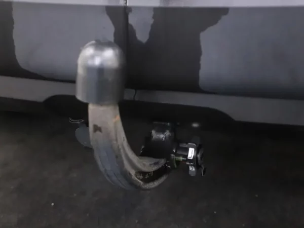 Photo 19 of 28 of VF3MRHNSJKL032587 Peugeot 5008 1.2 PureTech Allure Navi