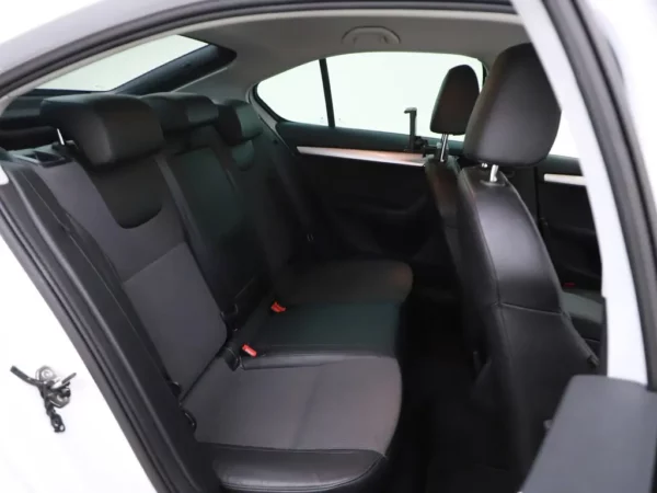 Skoda Octavia 1.5 TSI Greentech Ambition Business