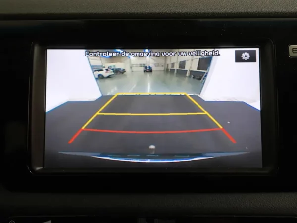 Photo 19 of 35 of KNACC81CGH5054995 Kia Niro 1.6 GDi Hybrid ExecutiveLine