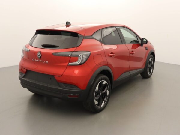 RENAULT CAPTUR 4 TCE