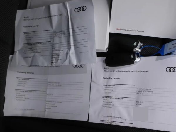 Photo 20 of 24 of WAUZZZGY5MA031836 Audi A3 Sportback 35 TFSI S-Tronic Business Edition