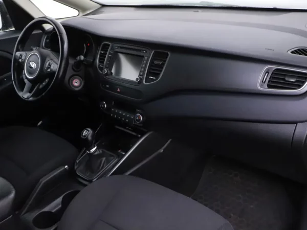 Photo 20 of 25 of KNAHT811AG7124222 Kia Carens 1.6 GDi DynamicLine Nav