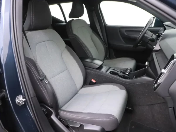 Photo 20 of 26 of YV1XZL4VDM2505024 Volvo XC40 1.5 T2 Aut. Business Pro