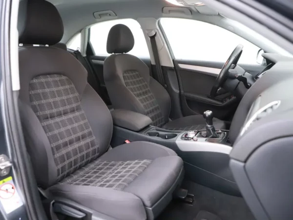 Audi A4 Limousine 1.8 TFSIe Edition Org.NL