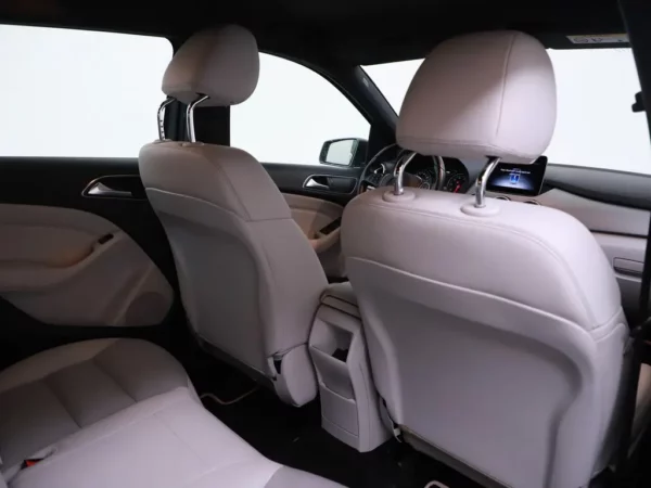 Mercedes-Benz B-Klasse 180 Business Solution