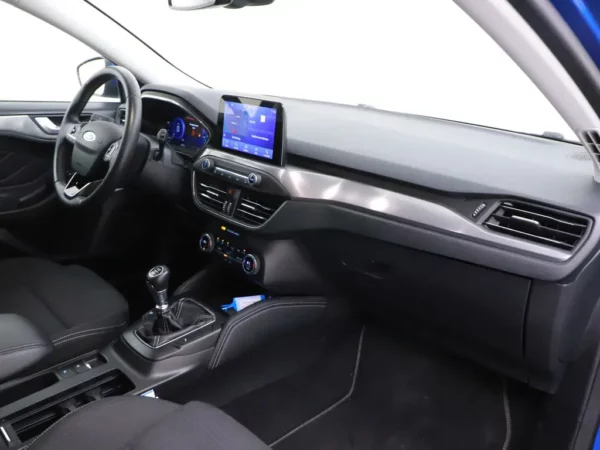 Photo 20 of 28 of WF0PXXGCHPLY55796 Ford FOCUS Wagon 1.0 EcoBoost Hybrid Titanium X