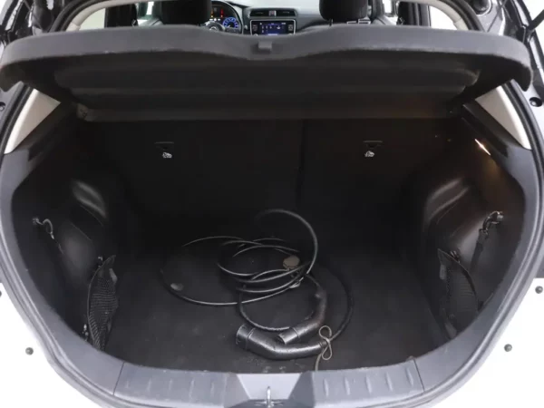 Nissan Leaf N-Connecta 40 kWh LED