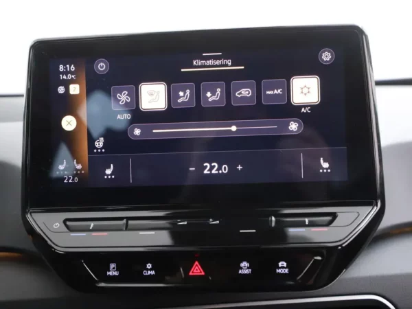 Photo 20 of 31 of WVWZZZE1ZMP028314 Volkswagen ID.3 Pro 58 kWh (5-drs Hatchb.)